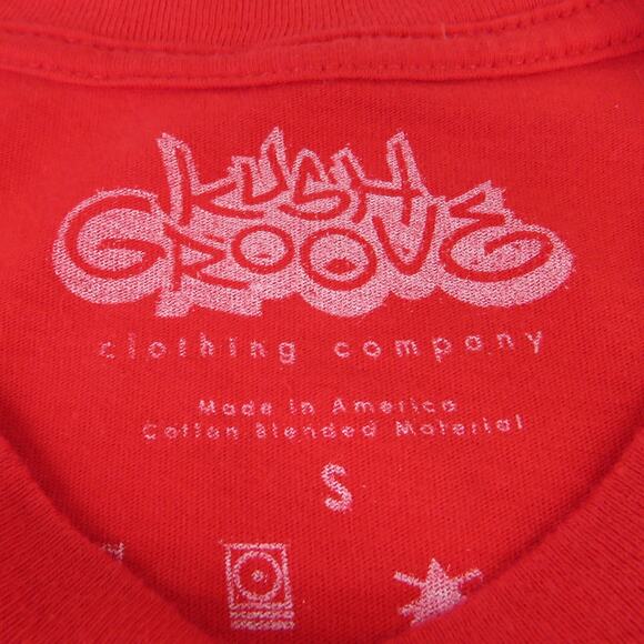 Kush Grove Red Crewneck Turtle Graphic Tee Small - Picture 3 of 4